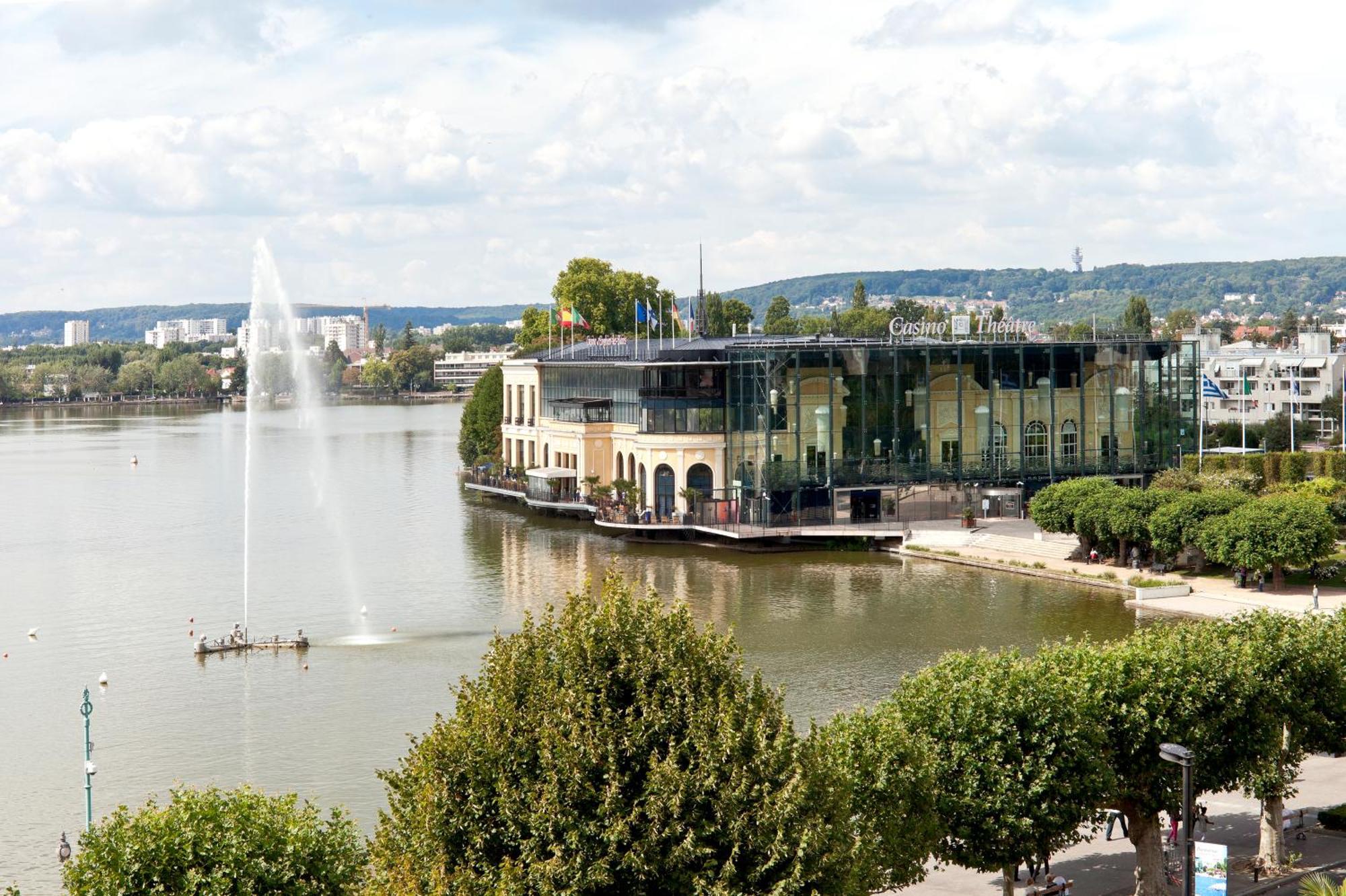 Hotel Barriere Le Grand Hotel Enghien-Les-Bains Exterior photo